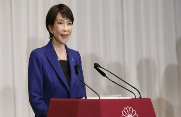 Η Σανάε Τακαΐτσι ανέλαβε επισήμως την πρωθυπουργία της Ιαπωνίας