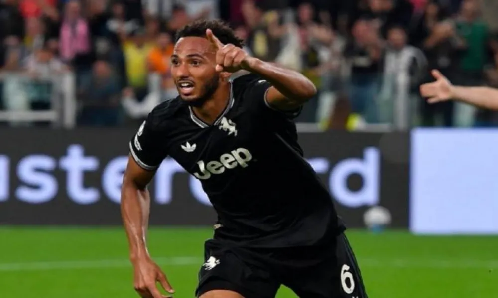 Στο στόχαστρο ρατσιστικών σχολίων ο Λόιντ Κέλι μετά το Γιουβέντους - Γαλατάσαραϊ