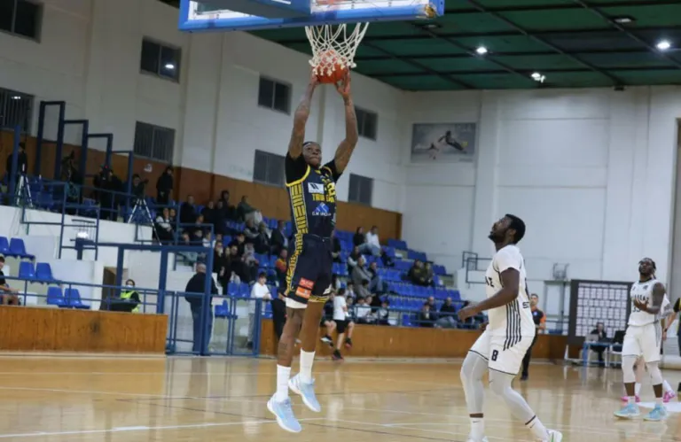 Η ΑΕΛ έκανε... απόδραση και προκρίθηκε στα ημιτελικά του κυπέλλου μπάσκετ