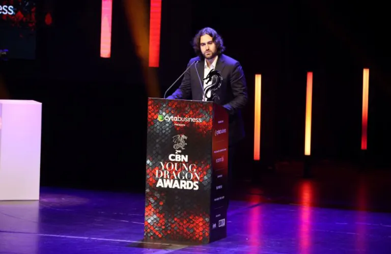 Τιμητική διάκριση στον Κίκη Ιωάννου για τη συμβολή του στην ενδυνάμωση των υπηρεσιών και της ψηφιακής στρατηγικής ανάπτυξης της Πετρολίνα