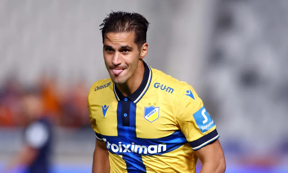 Απόντας αλλά με αρχηγικό μήνυμα - «Κάντε την έδρα μας να βράζει»