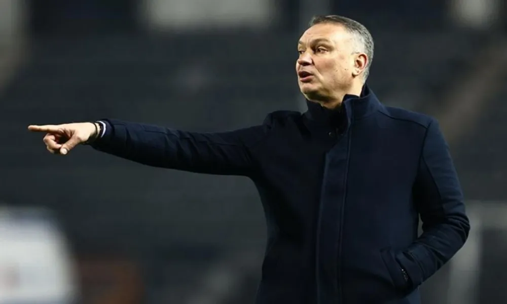 Αυτός αντικαθιστά τον Χιμένεθ στον Άρη