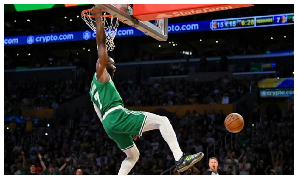 Θρίαμβος των Σέλτικς κόντρα στους Λέικερς