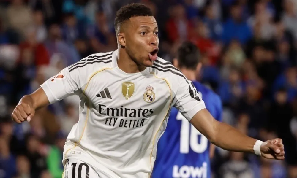 Νοκ άουτ για τον αγώνα με την Μπενφίκα ο Εμπαπέ