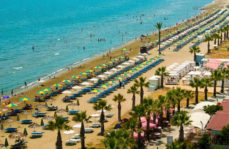 Σε κίνδυνο οι μισές παραλίες της Κύπρου από την άνοδο της στάθμης της θάλασσας, προειδοποιεί ο Μαλάς