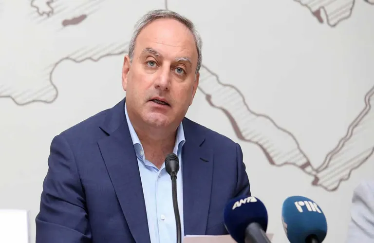 Επιστολές Στεφάνου προς ΠτΔ και ΥΠΟΙΚ για επάρκεια ηλεκτρισμού και τερματικό Βασιλικού