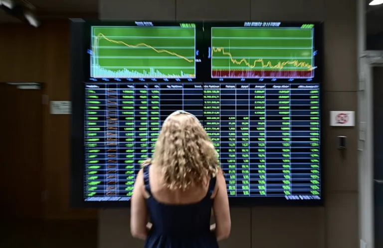 «Μαύρη» συνεδρίαση στο Χρηματιστήριο: Sell-off με φόντο το Ιράν - Πτώση κάτω από τις 2.100 μονάδες