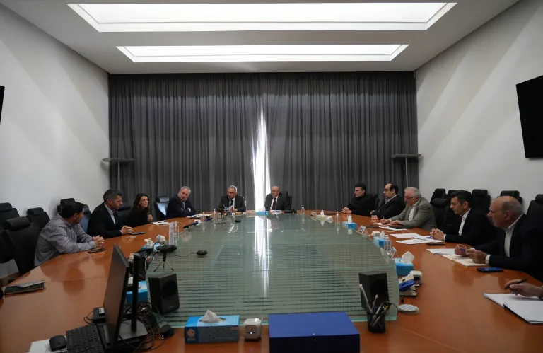 Διασφάλιση επάρκειας, ασφάλειας και χαμηλής τιμής ζήτησε από την ΑΗΚ ο ΓΓ ΑΚΕΛ