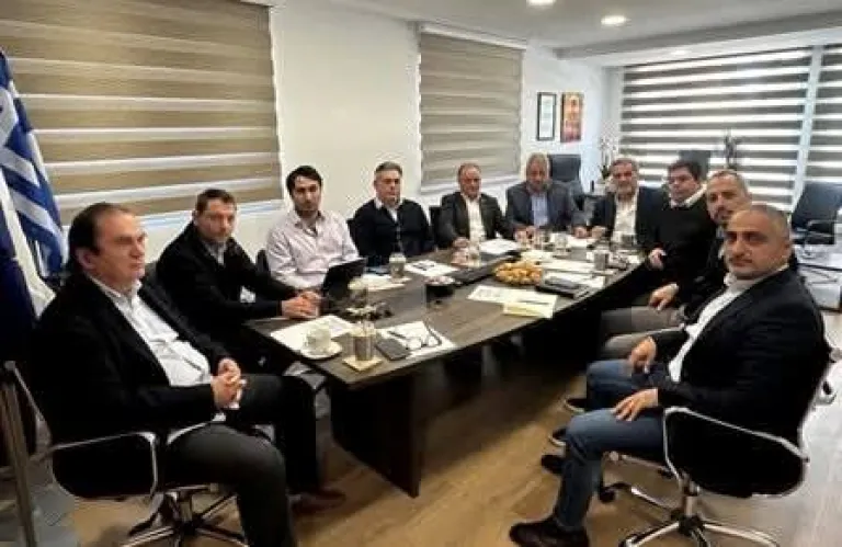 Συνάντηση EBE Πάφου με Πρόεδρο, ΓΔ και Υπηρεσιακούς του ΕΟΑ Πάφου για επίλυση προβλημάτων