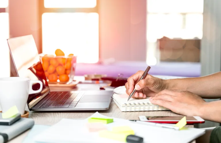 Αυξημένο ενδιαφέρον για τηλεργασία στο δημόσιο- Κάλεσμα ΠΑΣΥΔΥ για παραγωγικότητα και αποτελεσματικότητα