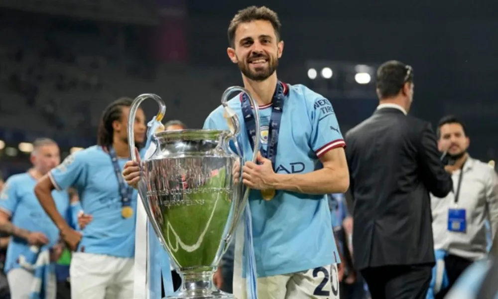 Υποστολή σημαίας στη Μάντσεστερ Σίτι: Αποχωρεί το καλοκαίρι ο Μπερνάρντο Σίλβα