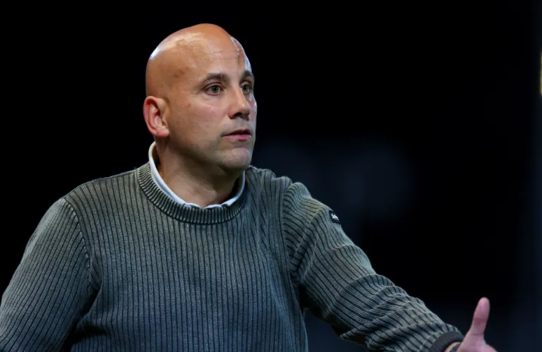 Άστραψε και βρόντηξε η Ε.Ν Ύψωνα για τον Ροθάδα – Θα κινηθεί νομικά