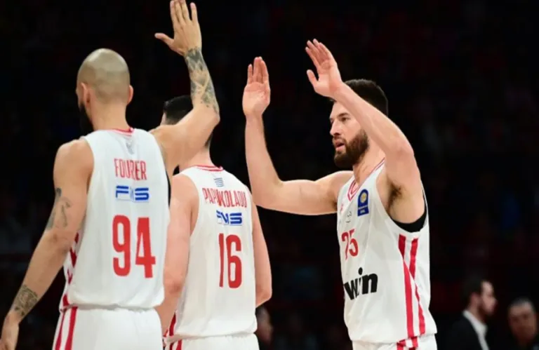 Έριξε 100άρα και έφυγε για τη διαβολοβδομάδα ο Ολυμπιακός