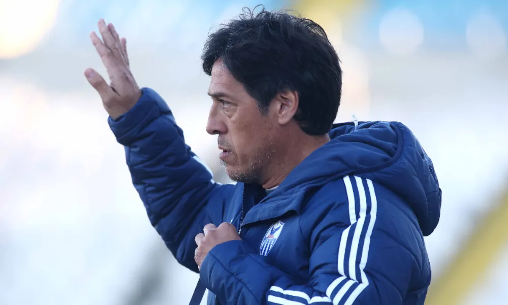 Mπήκε μέσα κι έψαχνε τον Γκαρσία ο Καμορανέζι