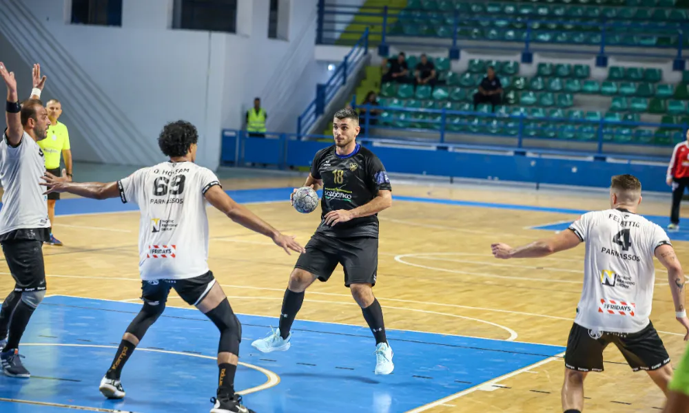 Συνέχισαν νικηφόρα οι πρωτοπόροι στο πρωτάθλημα Allwyn Aνδρών στο Χάντμπολ