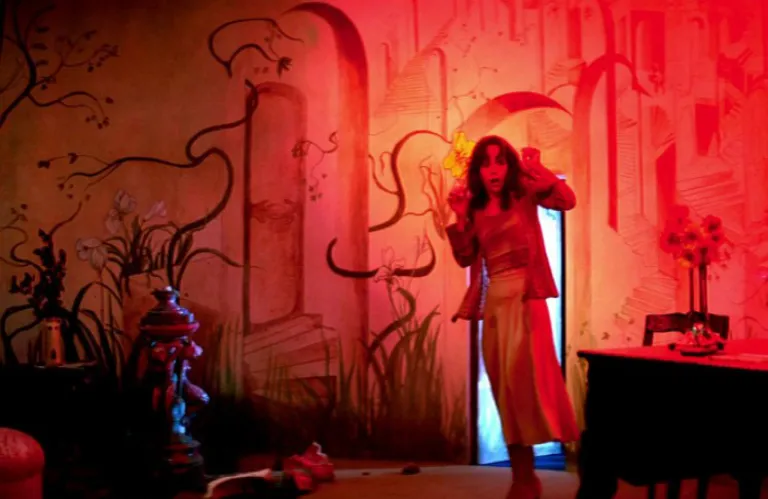 Η μαγεία μετά την «απομάγευση»: Γιατί ο κινηματογράφος επιστρέφει συνεχώς στους μύθους