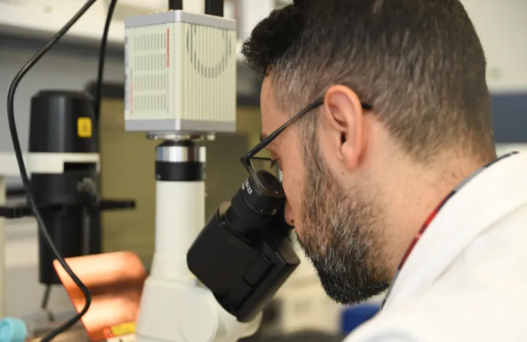 Κέντρο Αριστείας biobank.cy: Νέα ευρωπαϊκή χρηματοδότηση ενισχύει την έρευνα στη θεραπεία σπάνιων νεφροπαθειών