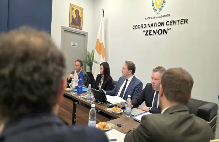 «Όχι» από Επίτροπο Βάρχελι σε χαλαρώσεις της εφαρμογής του Κανονισμού της ΕΕ - Συνεχίζονται οι θανατώσεις