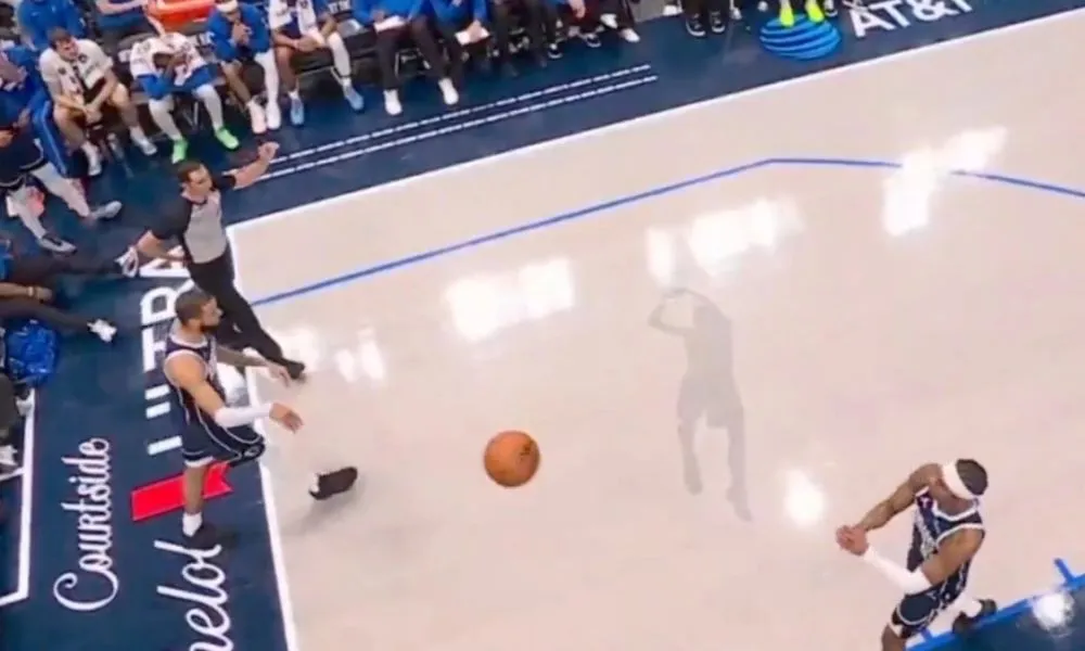 BINTEO: Απίθανο blooper στο NBA - Οι διαιτητές έδωσαν σε λάθος ομάδα την μπάλα κι εκείνη επιτέθηκε στο λάθος καλάθι