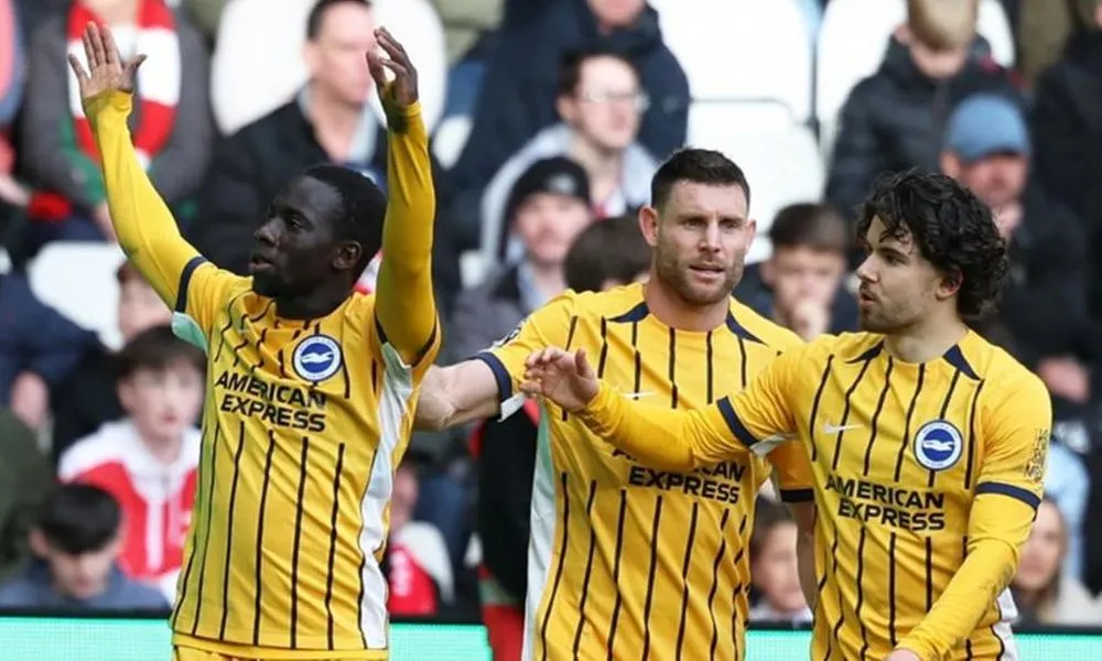 Σπουδαίο διπλό για Μπράιτον, η Μπέρνλι συνεχίζει να το παλεύει