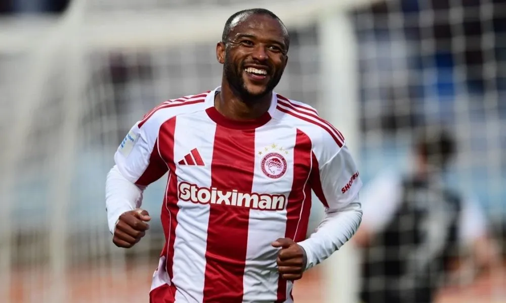 Ελ Καμπί: «Πάντα η καρδιά μου είναι στον Ολυμπιακό, θα είμαι εδώ για πολλά γκολ ακόμα»