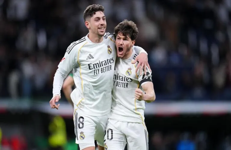 Άνετη κι ωραία η Ρεάλ Μαδρίτης πριν το ταξίδι για την πρόκριση στο Μάντσεστερ