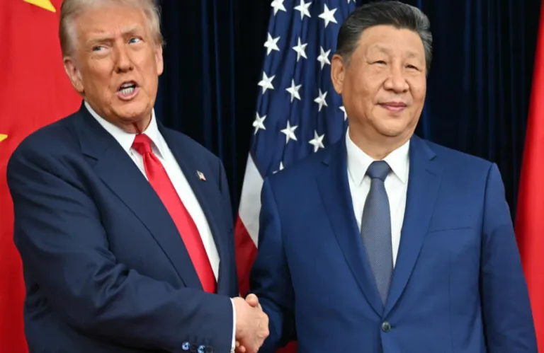 Live: Ο Τραμπ ίσως καθυστερήσει την επίσκεψη του στην Κίνα λόγω του πολέμου - Πυραυλική «βροχή» σε Λίβανο και Τεχεράνη