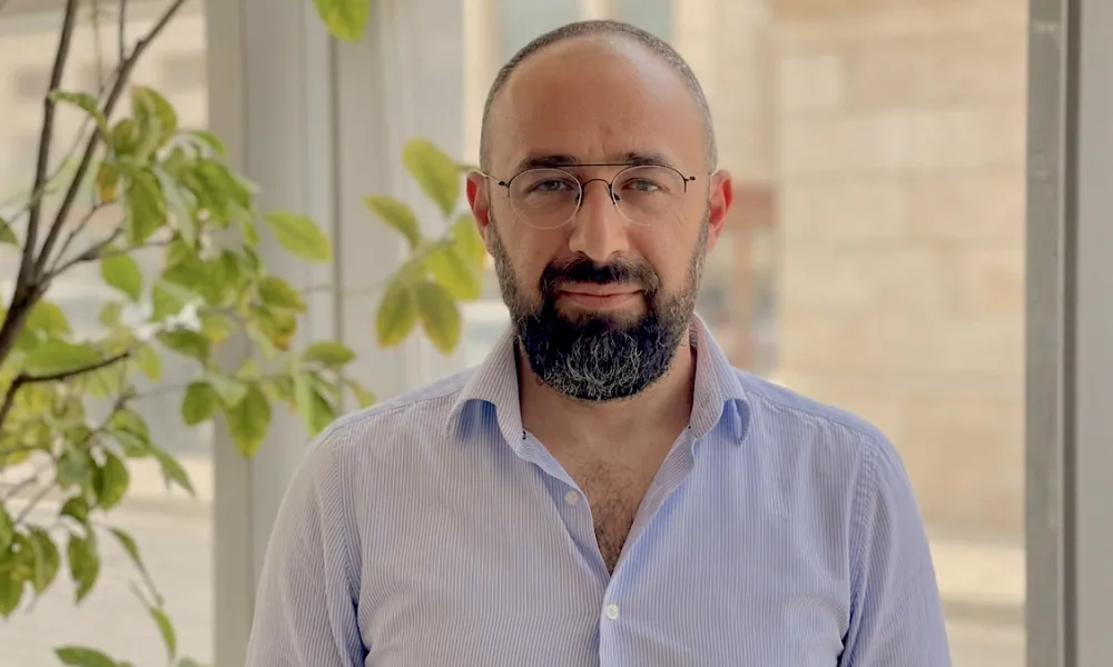 Πάρις Ερωτοκρίτου: Διορίστηκε νέος ΓΔ του Δημοτικού Θεάτρου Λευκωσίας - Καλλιτεχνικός Διευθυντής του Διεθνούς Φεστιβάλ Λευκωσίας