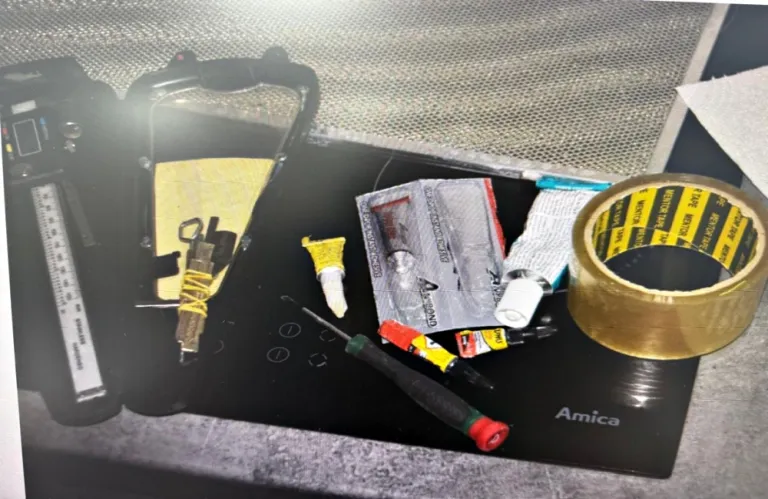 «Χτύπημα» εκατομμυρίων σε πολυτελή σπίτια: Έτσι δρούσε η σπείρα hi-tech διαρρηκτών - Λεία μαμούθ και συλλήψεις