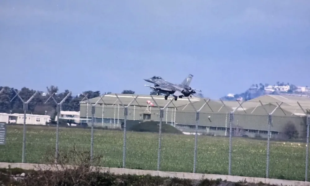 Μια γενιά που νόμιζε ότι ο πόλεμος ανήκει στα βιβλία