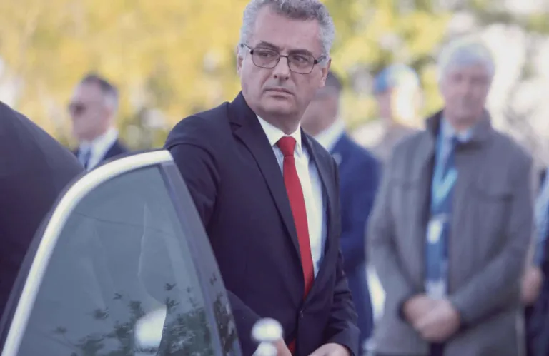 Έρχιουρμαν για αφθώδη πυρετό: Απαραίτητη η ανταλλαγή πληροφοριών μεταξύ των δύο πλευρών