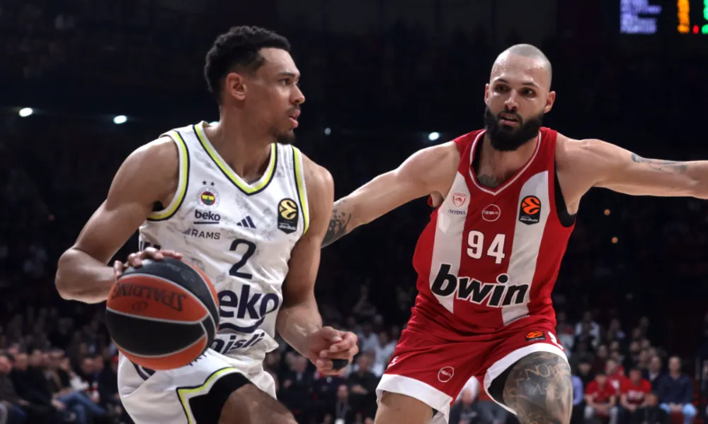 «Υπέγραψε νέο συμβόλαιο με τη Φενέρμπαχτσε ο Μπόλντγουιν»