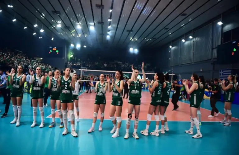 Έχασαν τον τίτλο, κέρδισαν υπερηφάνεια και χειροκρότημα: Λύγισαν τα «Φίνα κορίτσια» του Παναθηναϊκού