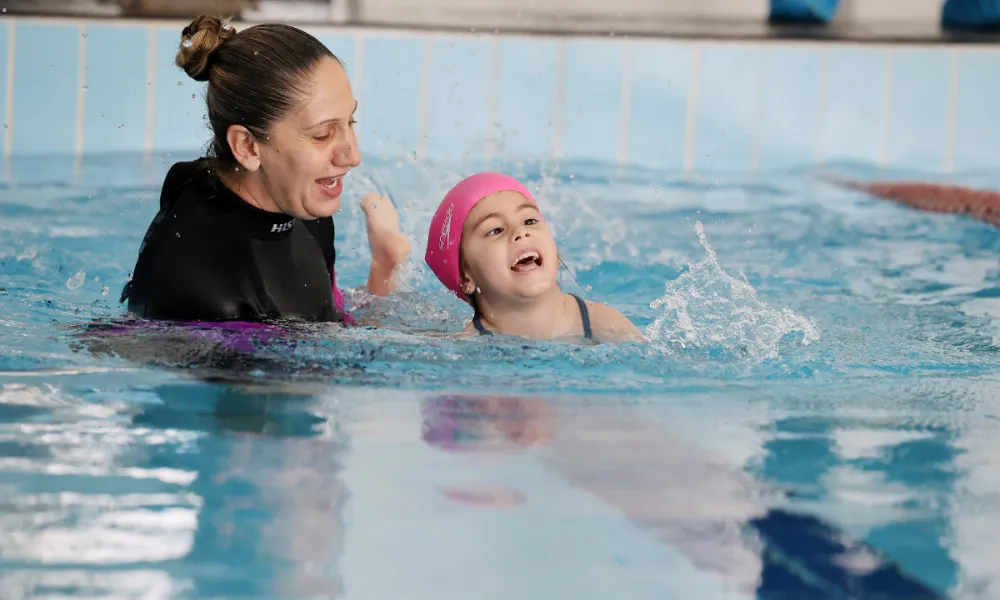 Με επιτυχία ολοκληρώθηκαν οι Παγκύπριοι αγώνες κολύμβησης των Ειδικών Ολυμπιακών