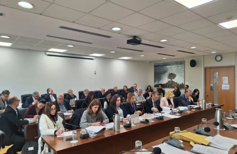 Προ των πυλών η ψήφιση του νομοσχεδίου για το Εθνικό Ινστιτούτο Καρκίνου - Έκτακτη συνεδρία της Επιτροπής Υγείας