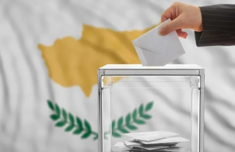 Everyone to Their Corner