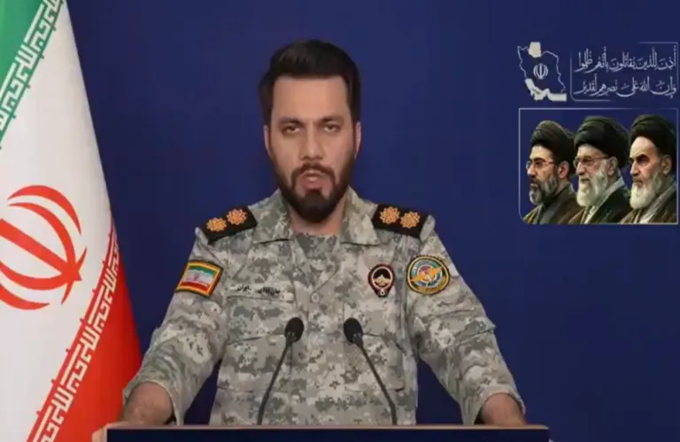 «Υou are fired!»: Οι Φρουροί της Επανάστασης τρολάρουν ξανά τον Τραμπ στα αγγλικά