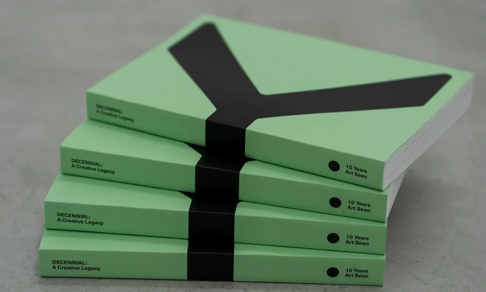 Η γκαλερί Art Seen γιορτάζει 10 χρόνια δημιουργίας με την παρουσίαση της έκδοσης «Decennial: A Creative Legacy»