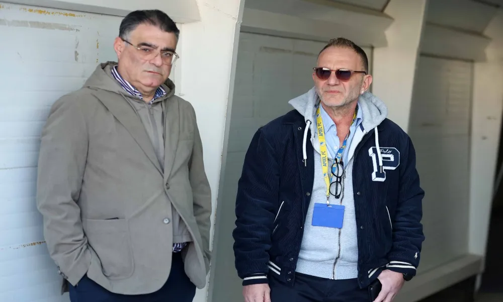 Πλούσια η ατζέντα με ερωτήματα που «καίνε»