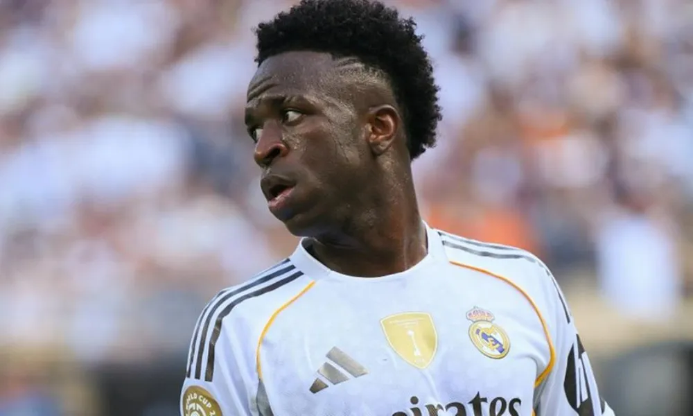 Αβέβαιο το μέλλον του Βινίσιους στη Ρεάλ