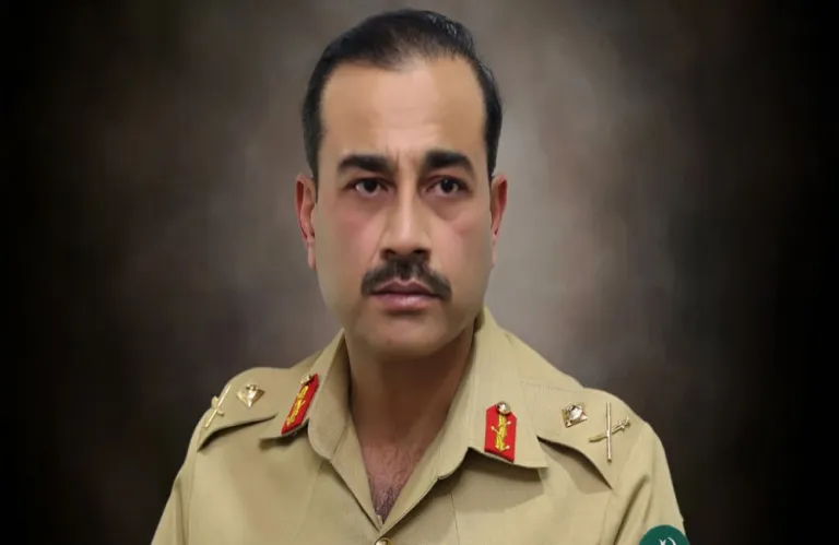 Ασίμ Μουνίρ: Ποιός είναι ο «αγαπημένος στρατάρχης» του Τραμπ από το Πακιστάν που έχει αναλάβει ρόλο μεσολαβητή ανάμεσα σε ΗΠΑ και Ιράν