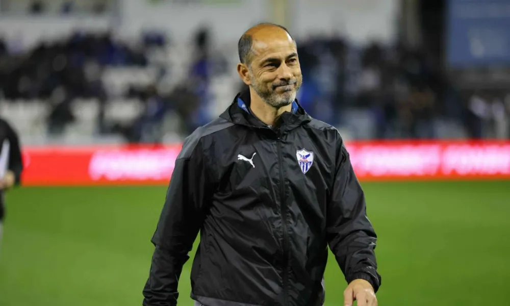 Επιστρέφει στους πάγκους ο Γιάννης Οκκάς!