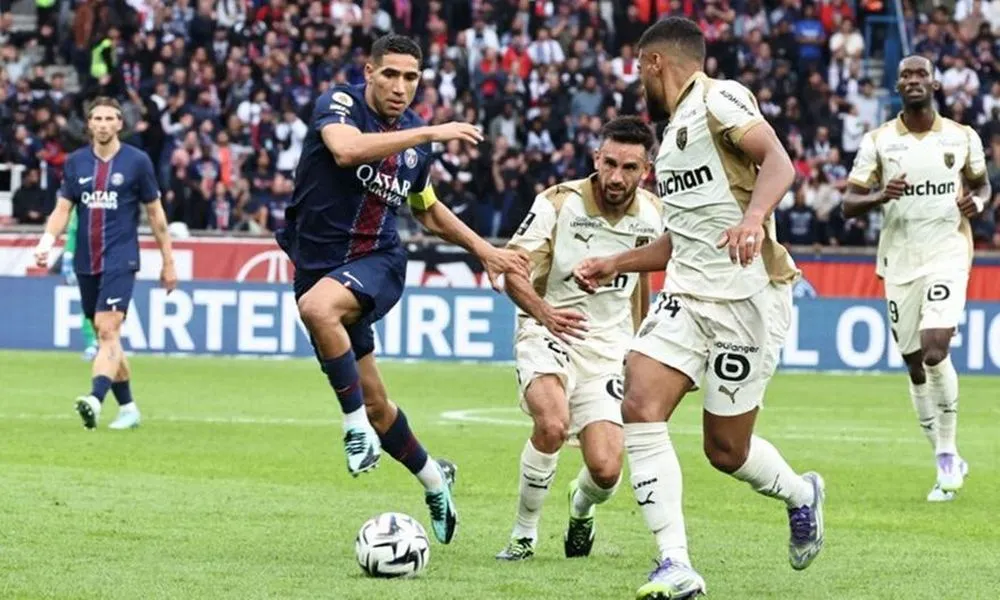 Επίσημη η αναβολή στο ντέρμπι της Παρί Σεν Ζερμέν με τη Λανς
