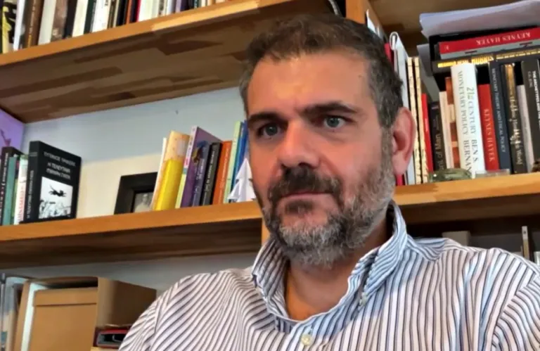 Αποχωρεί από την προεδρία Δημοσιονομικού Συμβουλίου ο Μιχάλης  Περσιάνης - Τι αναφέρει στην ανακοίνωση του