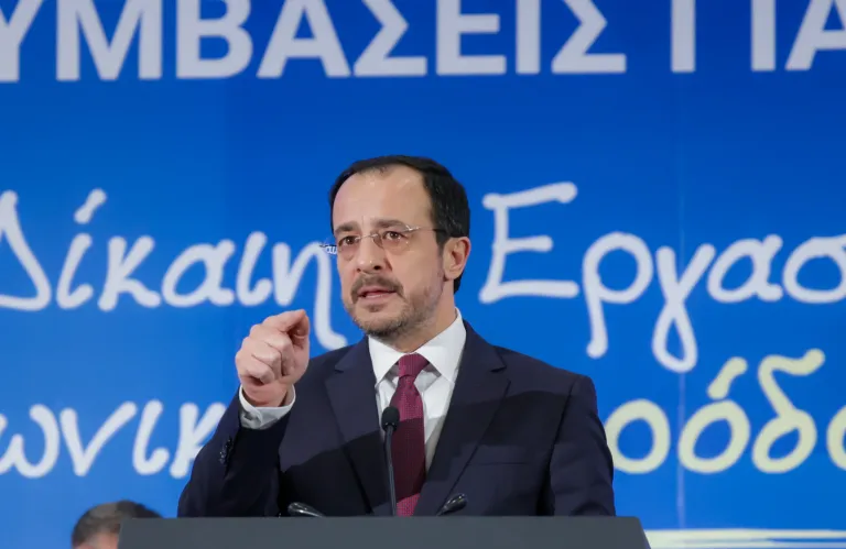 A President Who Talks About a Solution, But Builds a Deadlock