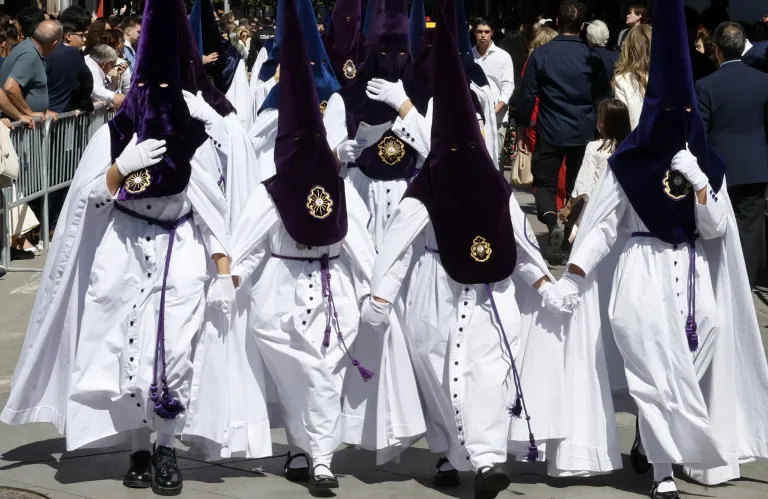 Η περιφορά της Κυριακής των Βαΐων ξεκινά τη Μεγάλη Εβδομάδα στη Σεβίλλη