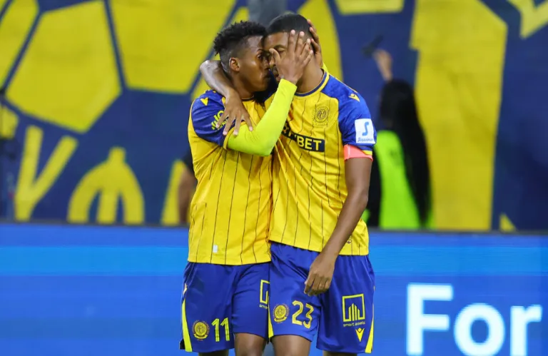 Απώλεια ο Νατέλ, αλλά υπάρχει υλικό