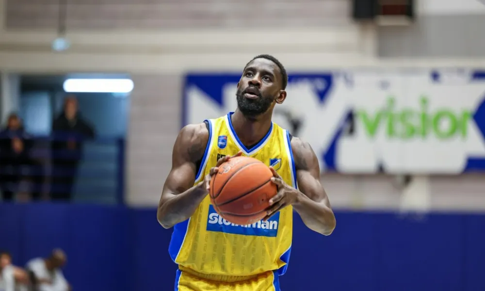 Κέρδισε τον Απόλλωνα και κλείδωσε τετράδα ο ΑΠΟΕΛ