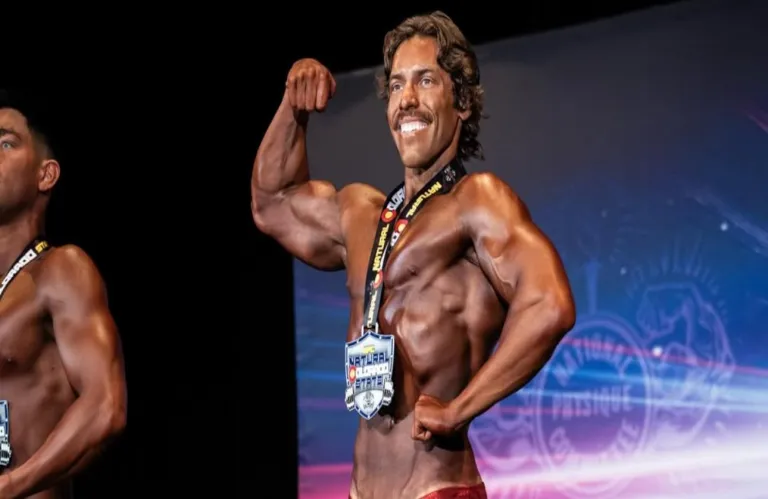 Ο γιος του Σβαρτσενέγκερ στέφθηκε πρωταθλητής στον πρώτο του αγώνα bodybuilding