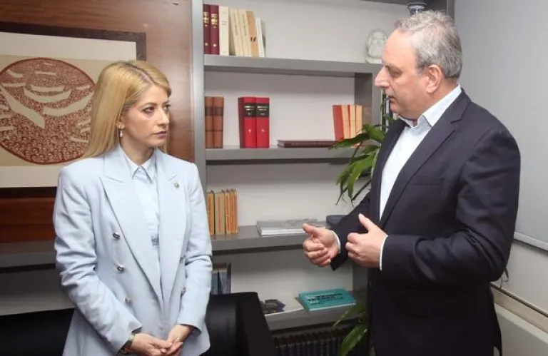 Προεκλογικό σάλτο στο κενό από πλευράς ΔΗΣΥ – Ανεβαίνουν οι τόνοι για τις αποκαλύψεις Δρουσιώτη